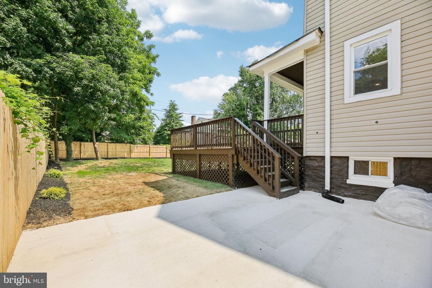 2801 Roslyn Avenue photo 31