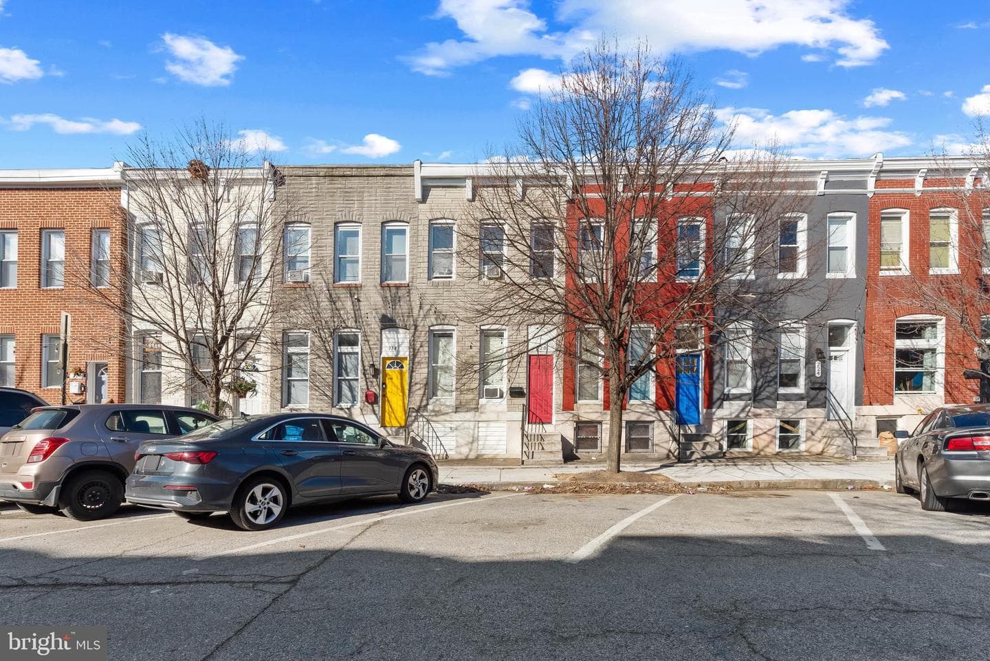 220 N Luzerne Avenue photo 2