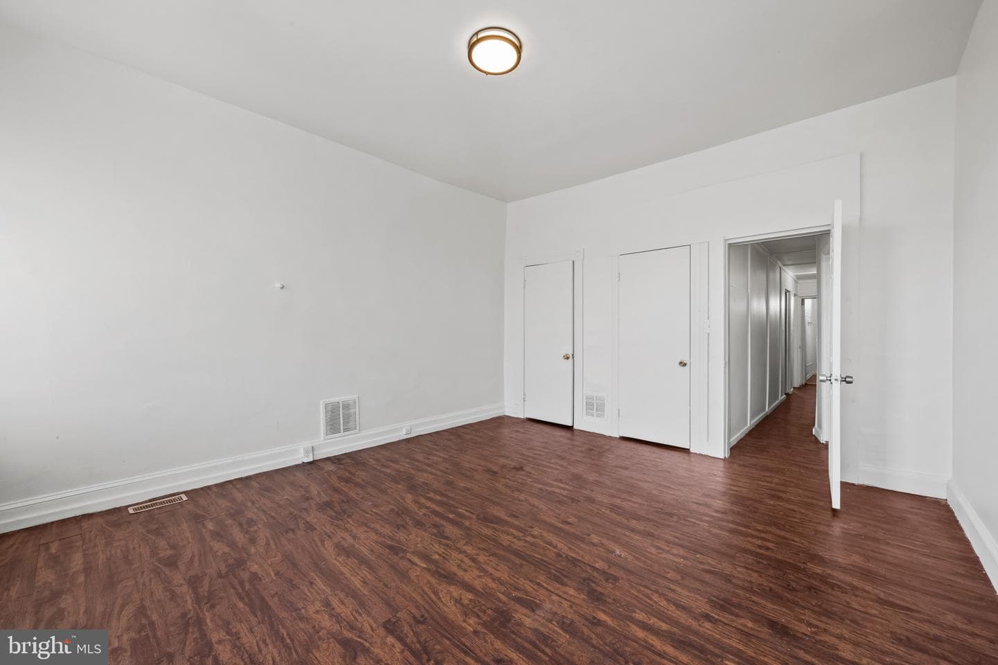 220 N Luzerne Avenue photo 26