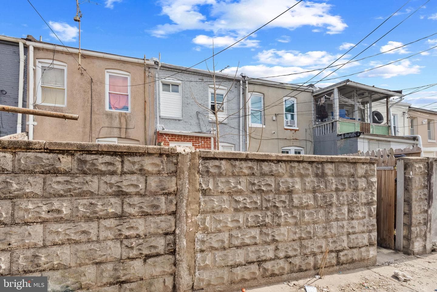 220 N Luzerne Avenue photo 42