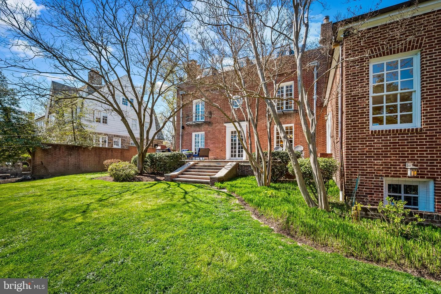 217 Wendover Road photo 51