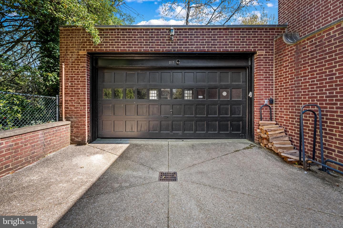 217 Wendover Road photo 54