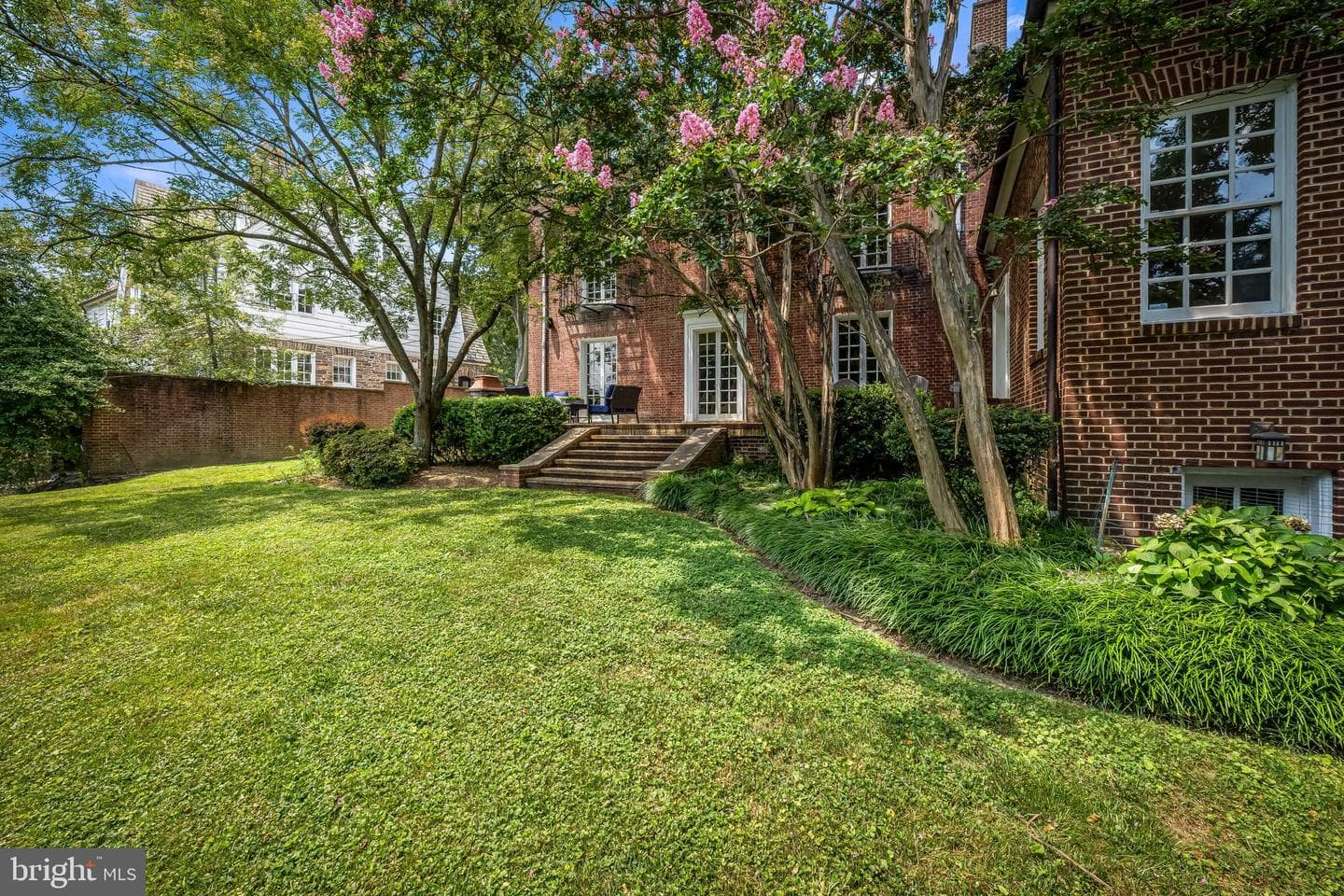 217 Wendover Road photo 62