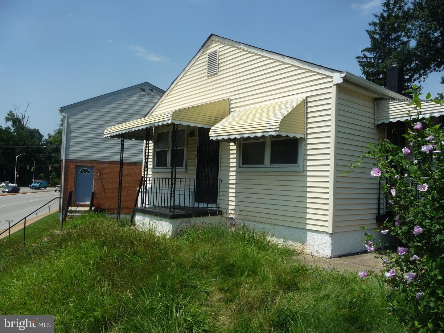 5417 Wabash Avenue photo 2