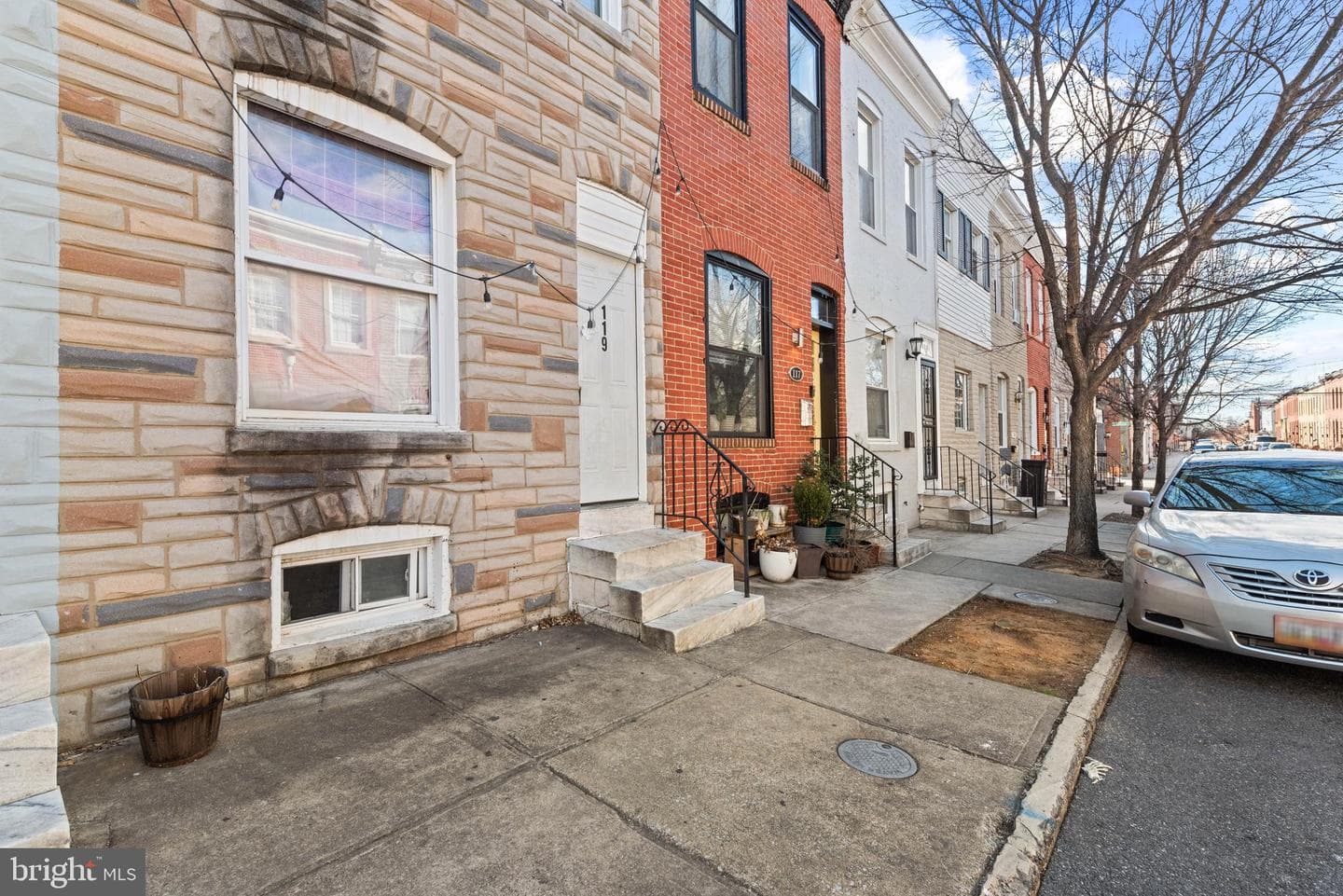 119 N Curley Street photo 5