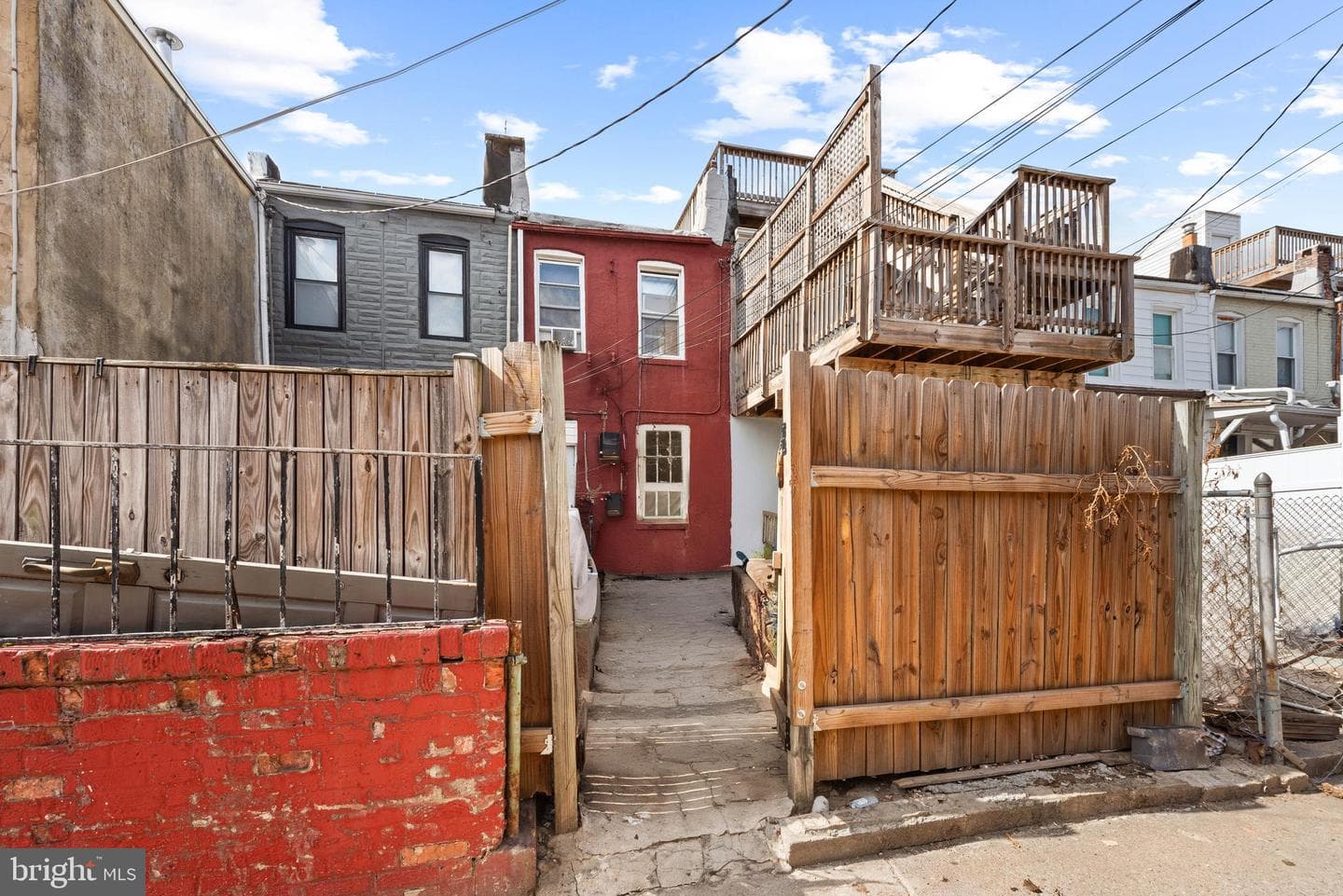 119 N Curley Street photo 9