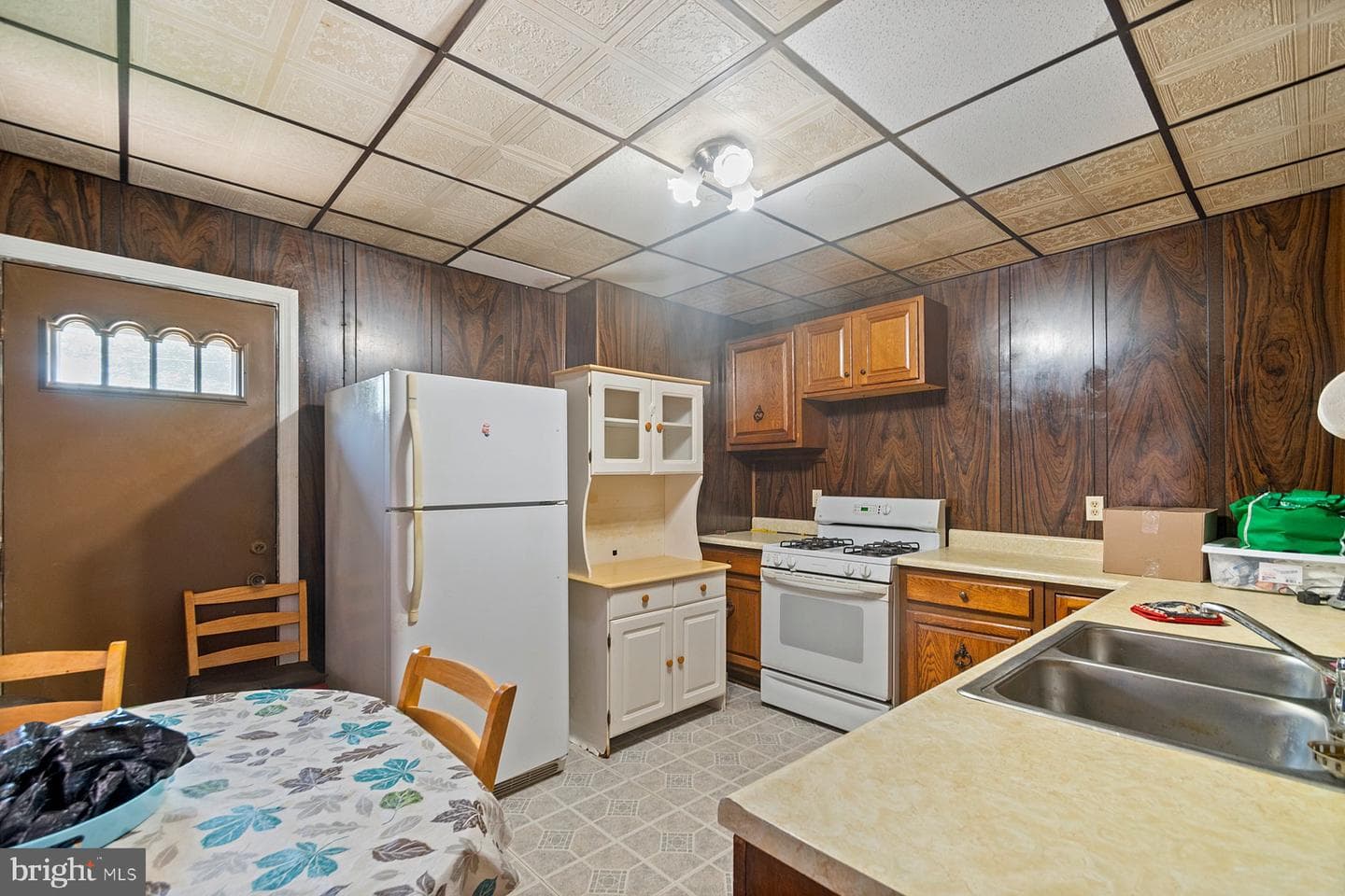 1725 Hollins Street photo 11