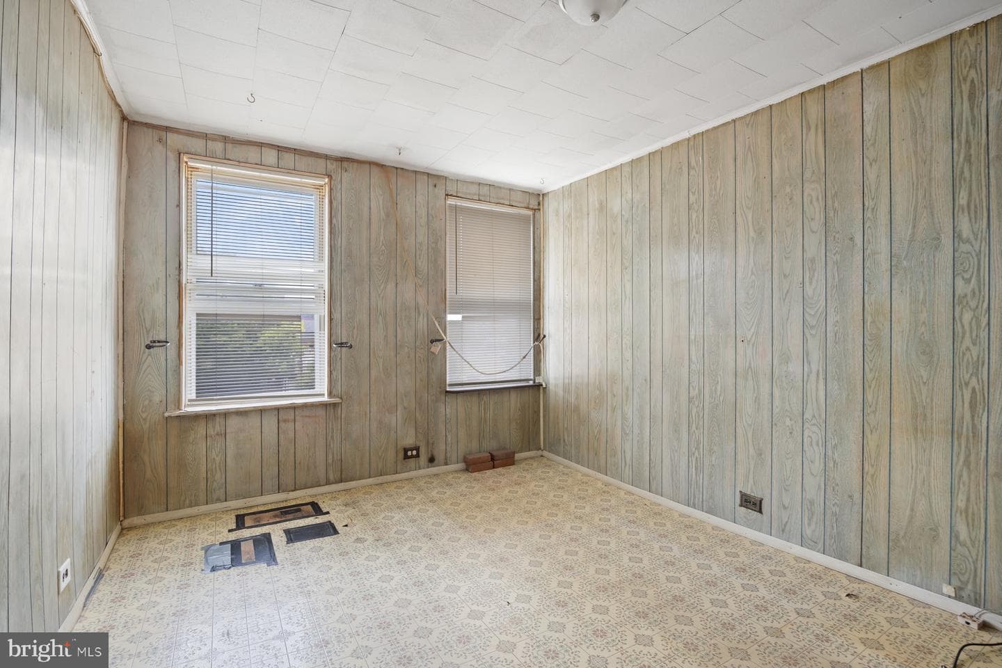 1725 Hollins Street photo 17