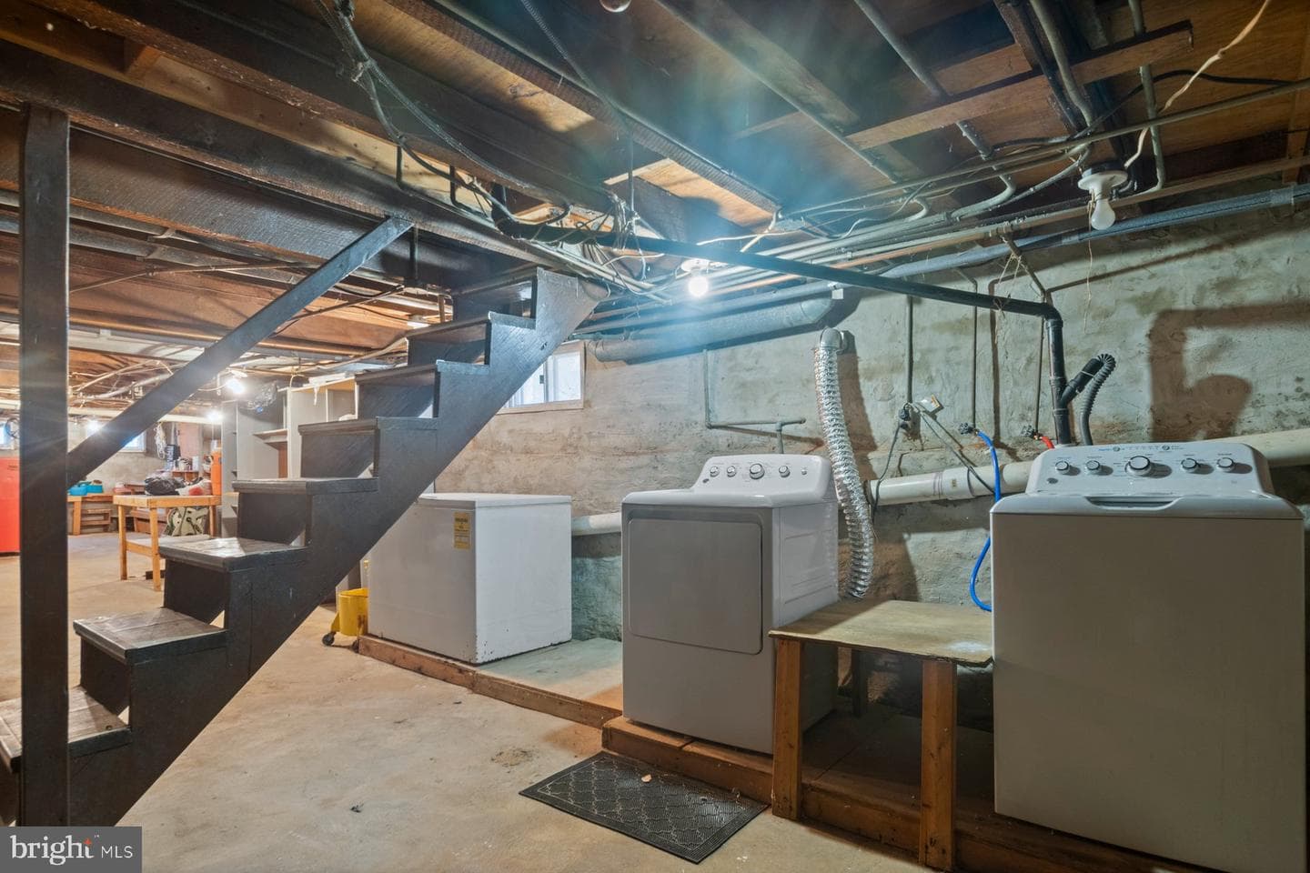 1725 Hollins Street photo 30