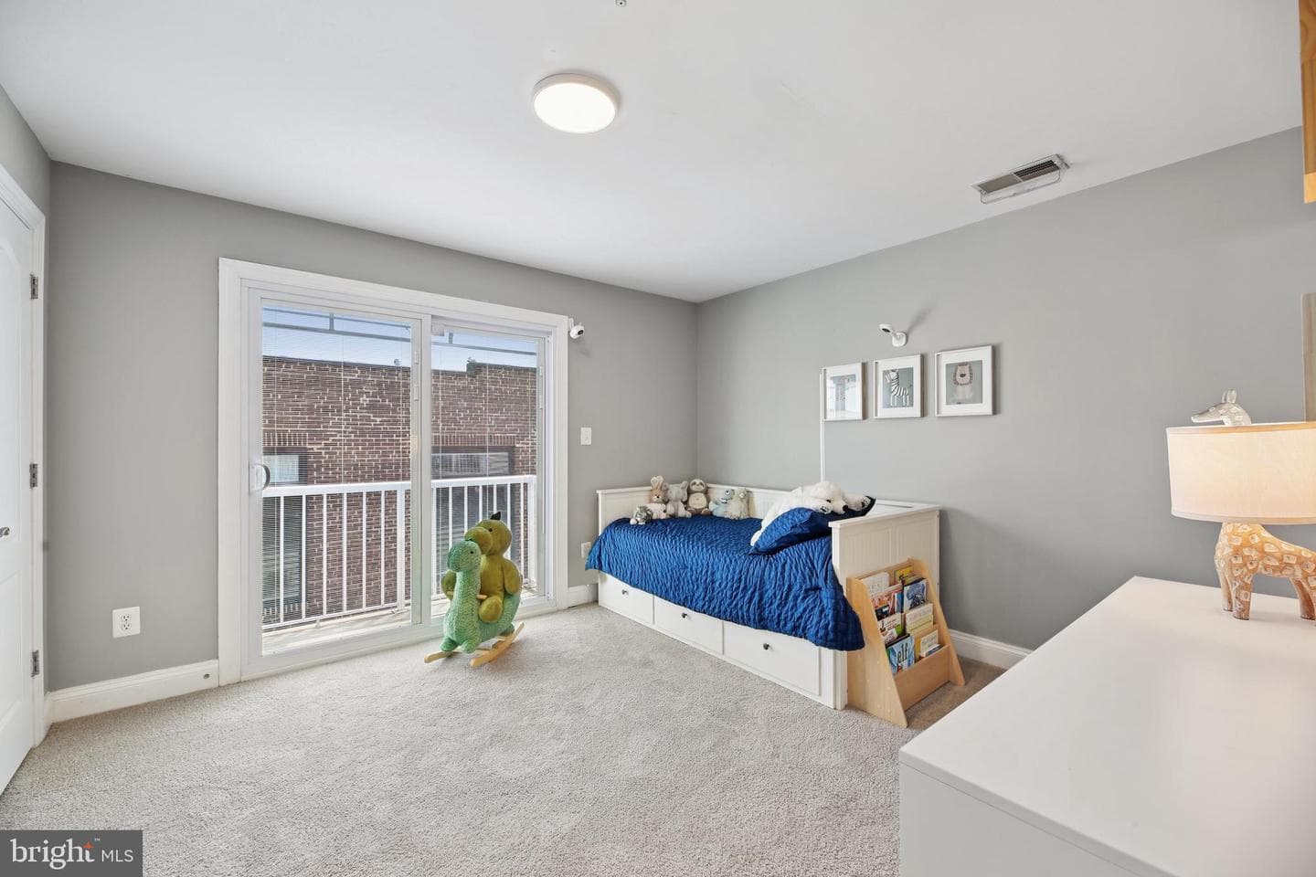 3905 Fleet Street photo 20
