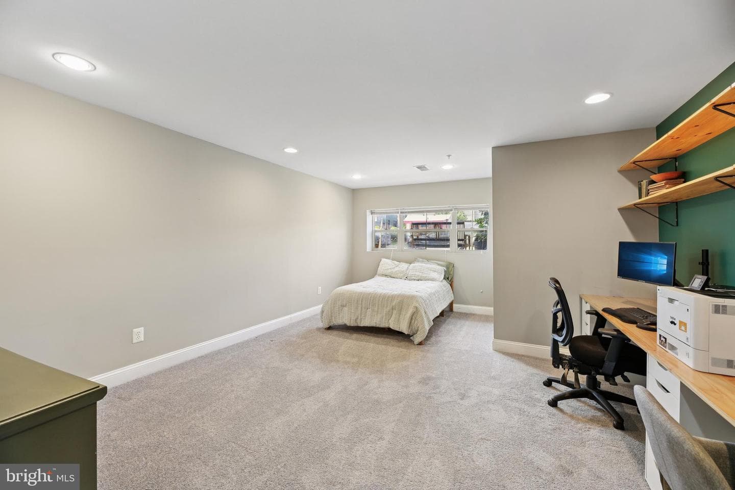 3905 Fleet Street photo 34