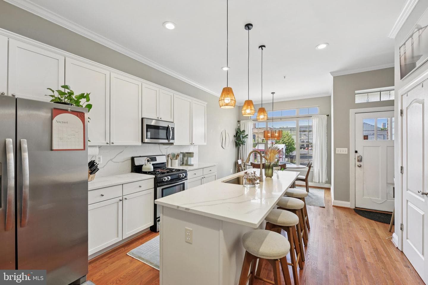 3905 Fleet Street photo 5