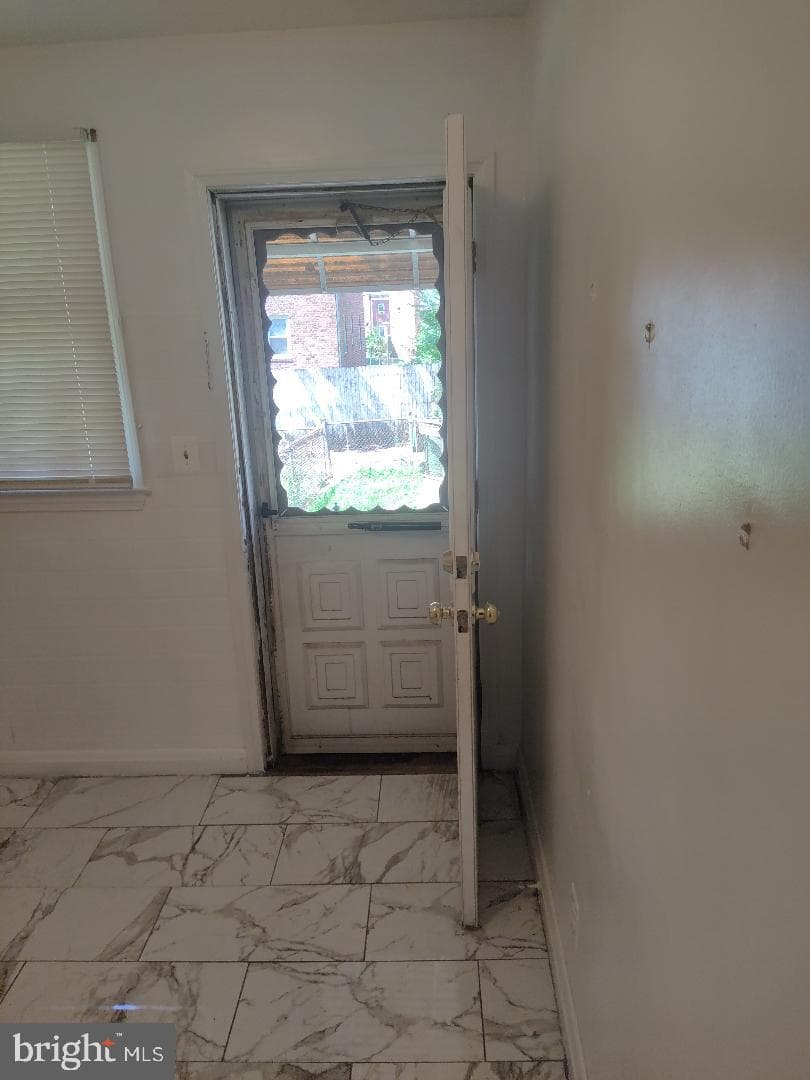 5118 Nelson Avenue photo 6