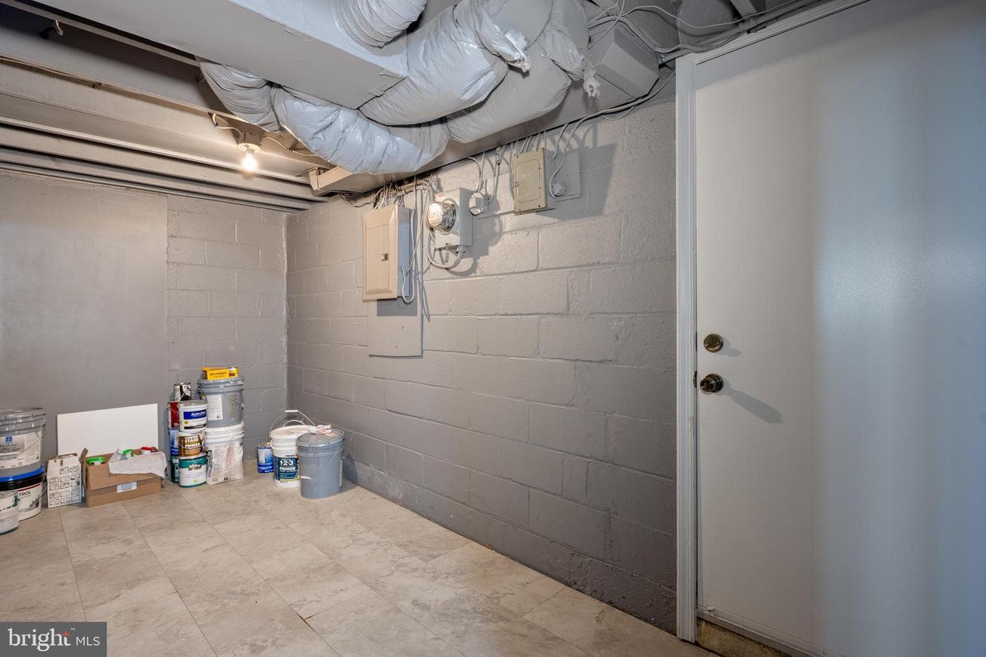 1531 Wadsworth Way photo 32