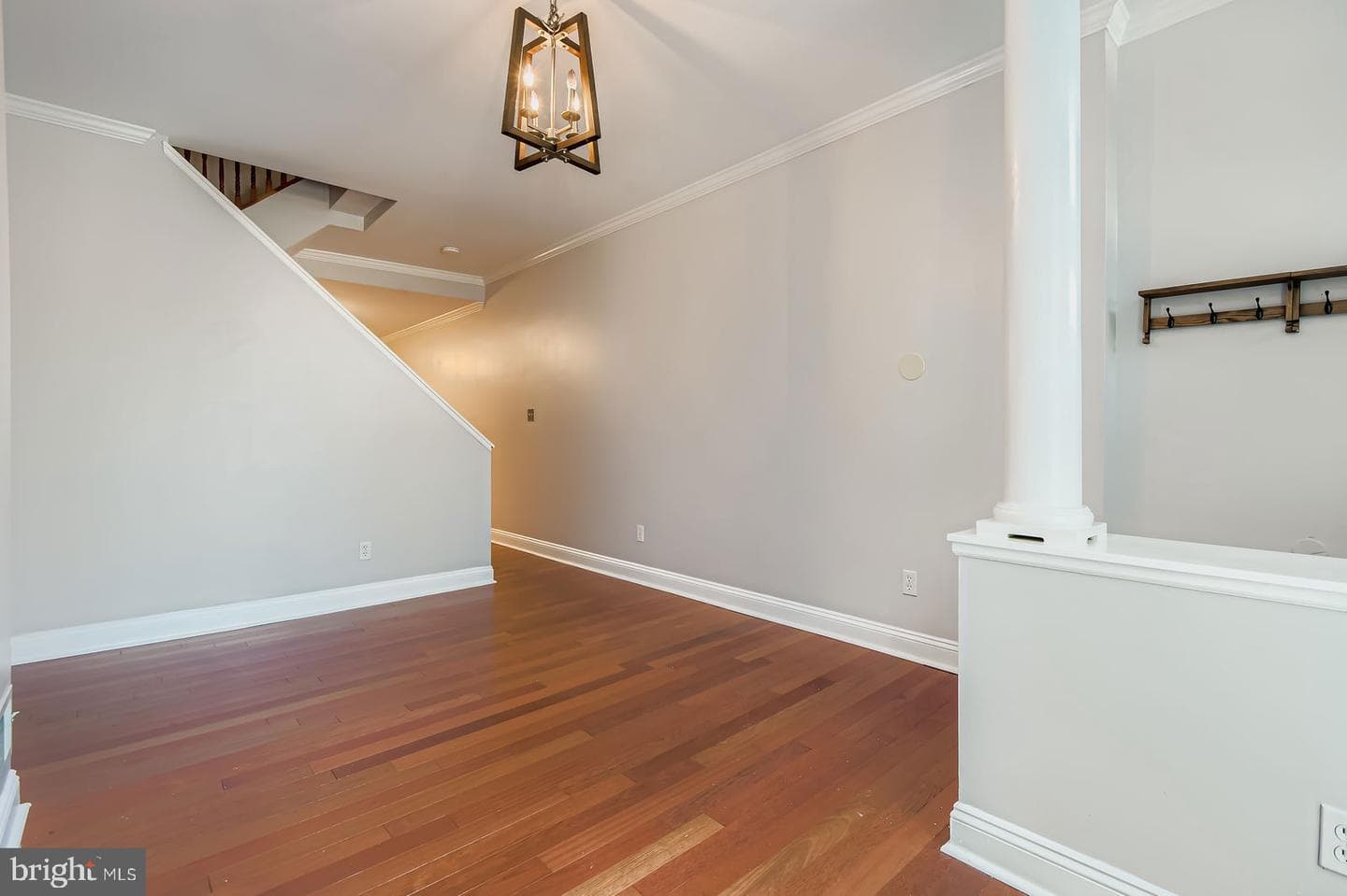 2535 N Howard Street photo 22