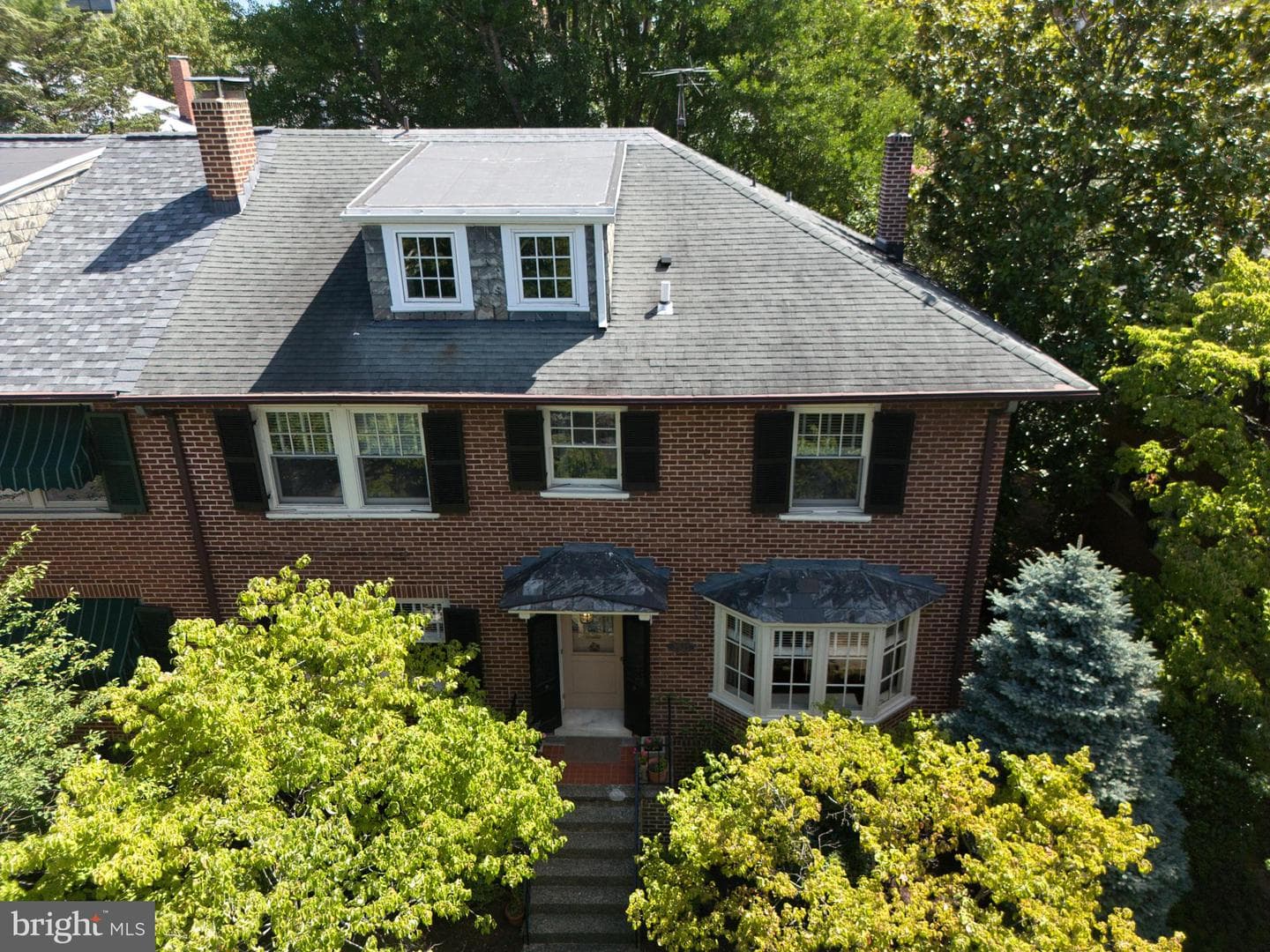3925 Canterbury Road