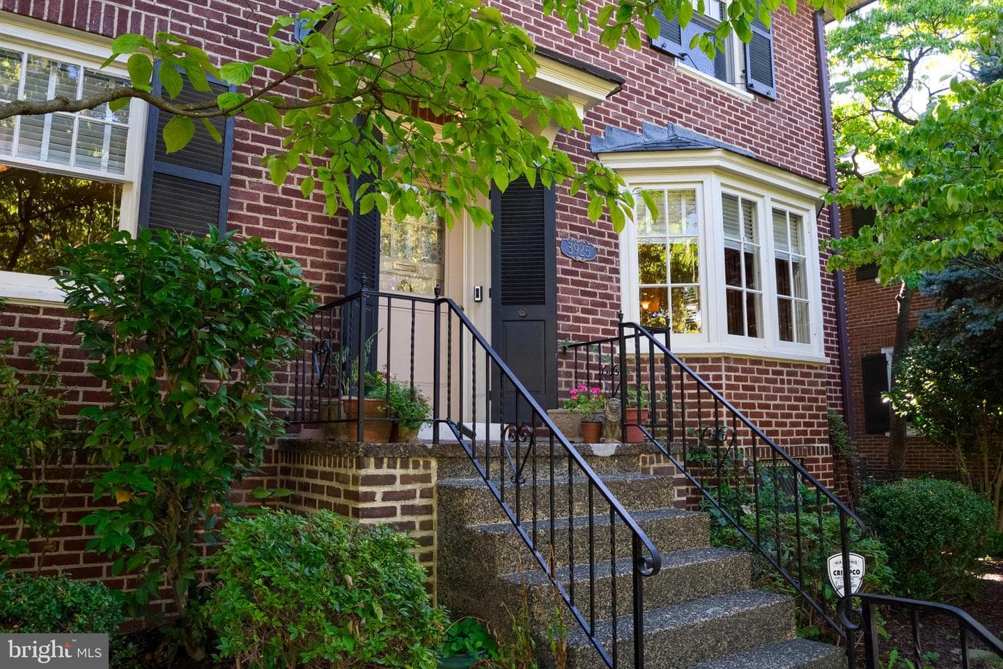 3925 Canterbury Road photo 2