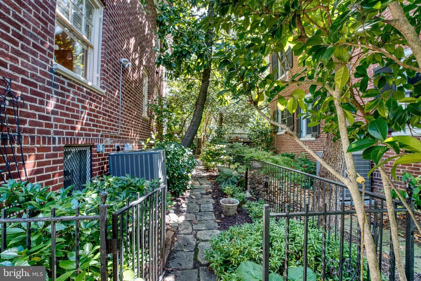 3925 Canterbury Road photo 58
