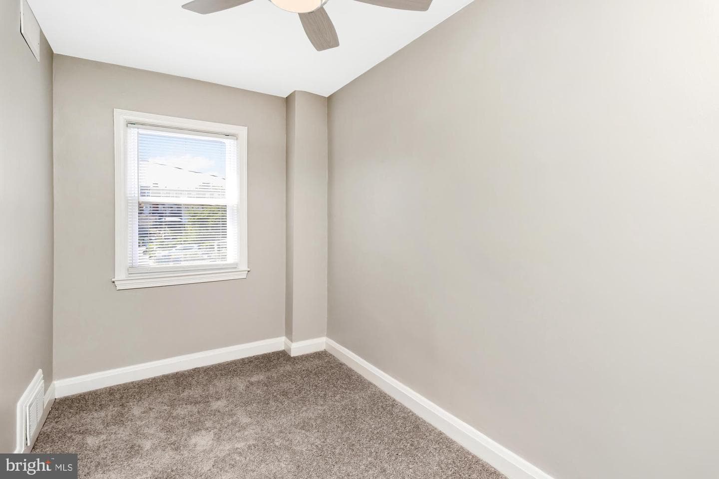 516 Sunset Road photo 21