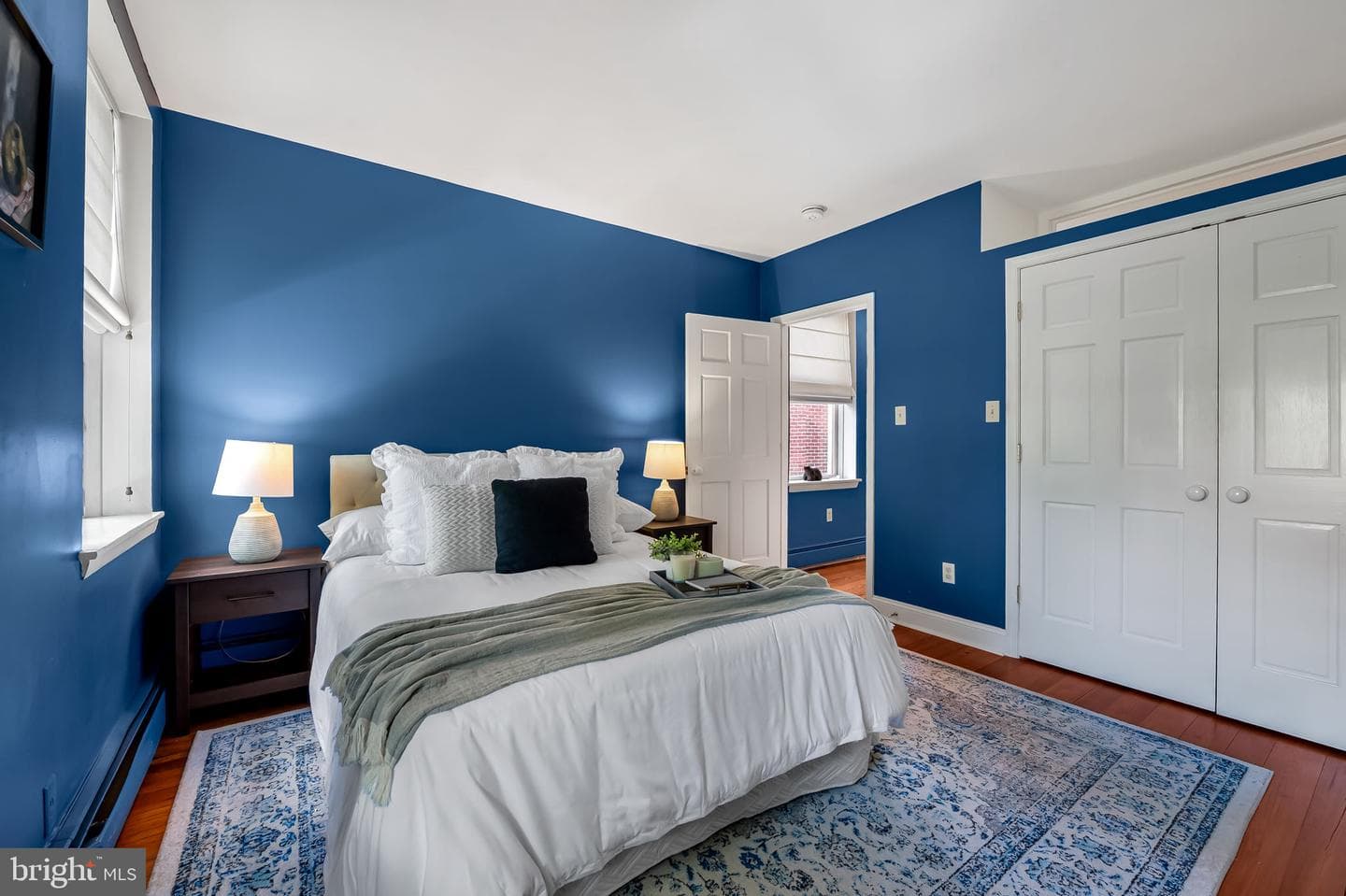 107 W Lee Street photo 35