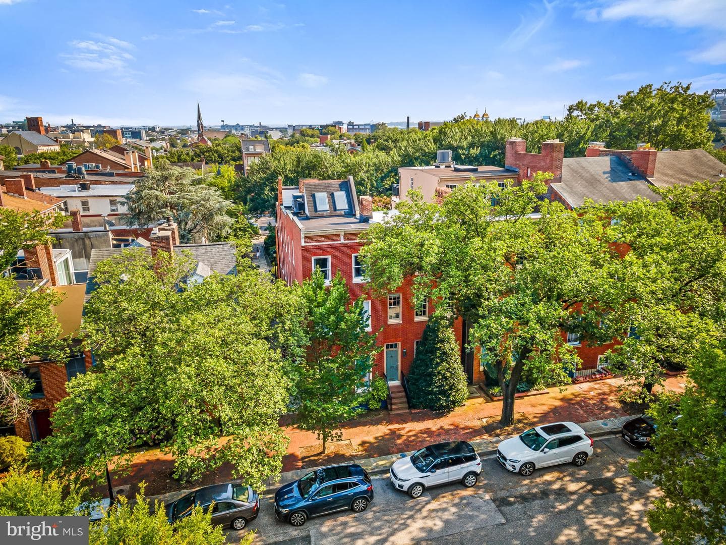 107 W Lee Street photo 78