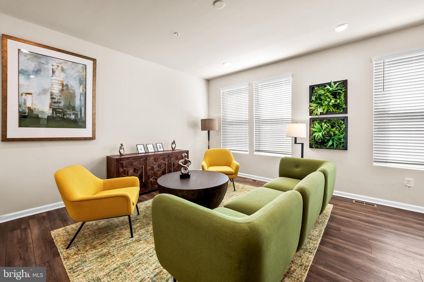 640 Mozart Way photo 8