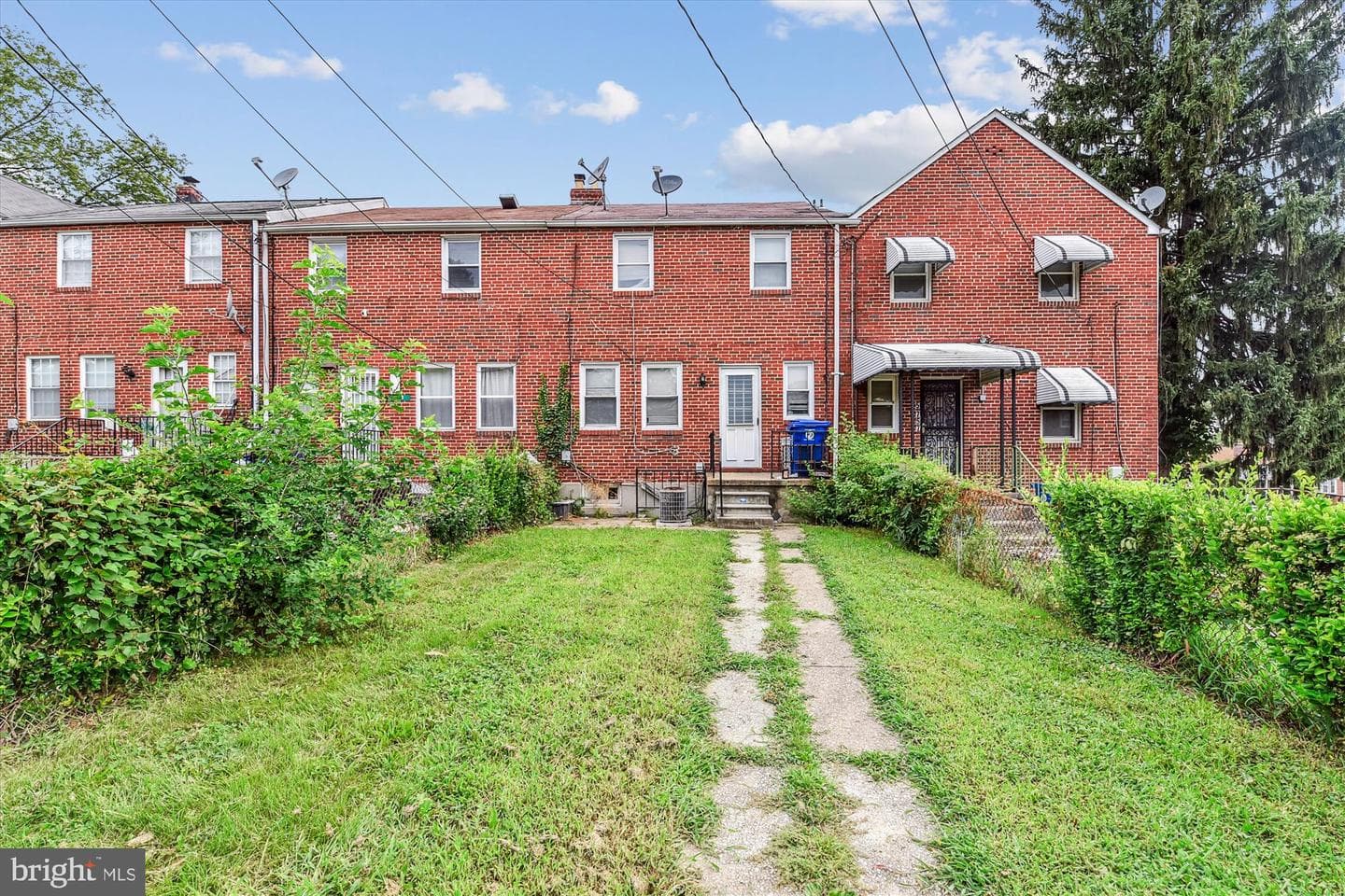 5755 Maplehill Road photo 18