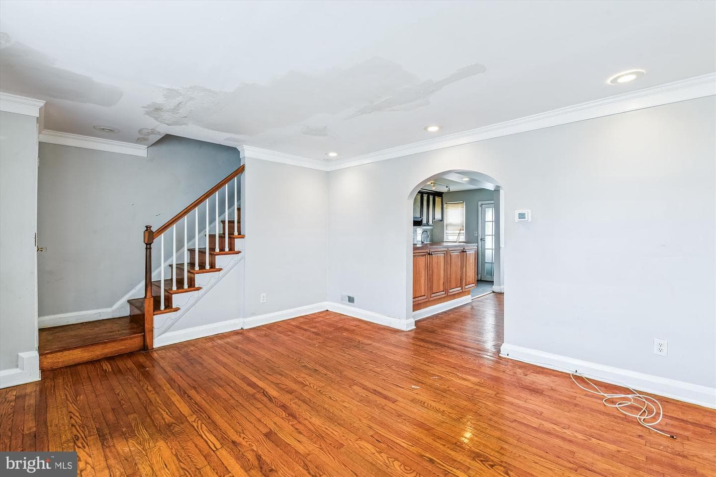 5755 Maplehill Road photo 3