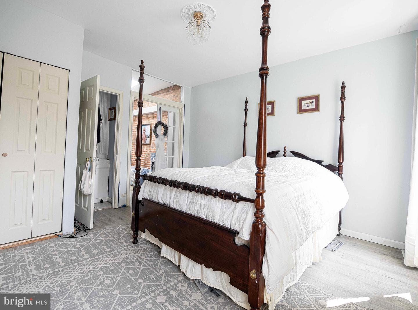 14 Poultney Street photo 10