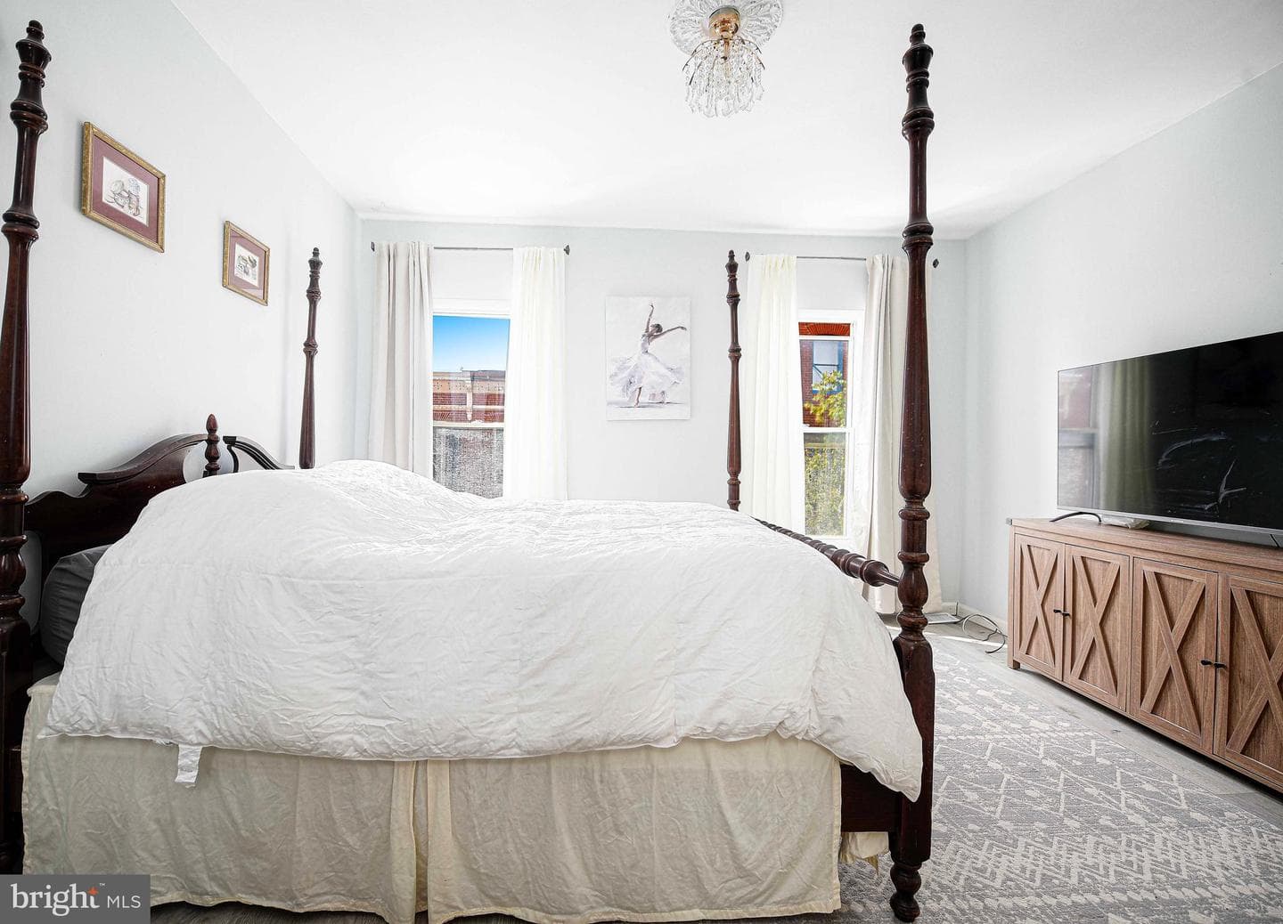 14 Poultney Street photo 9