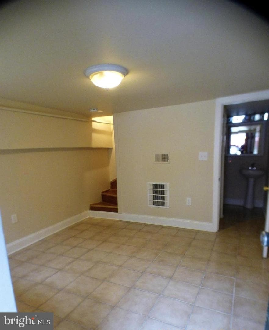 612 Wyeth Street photo 11