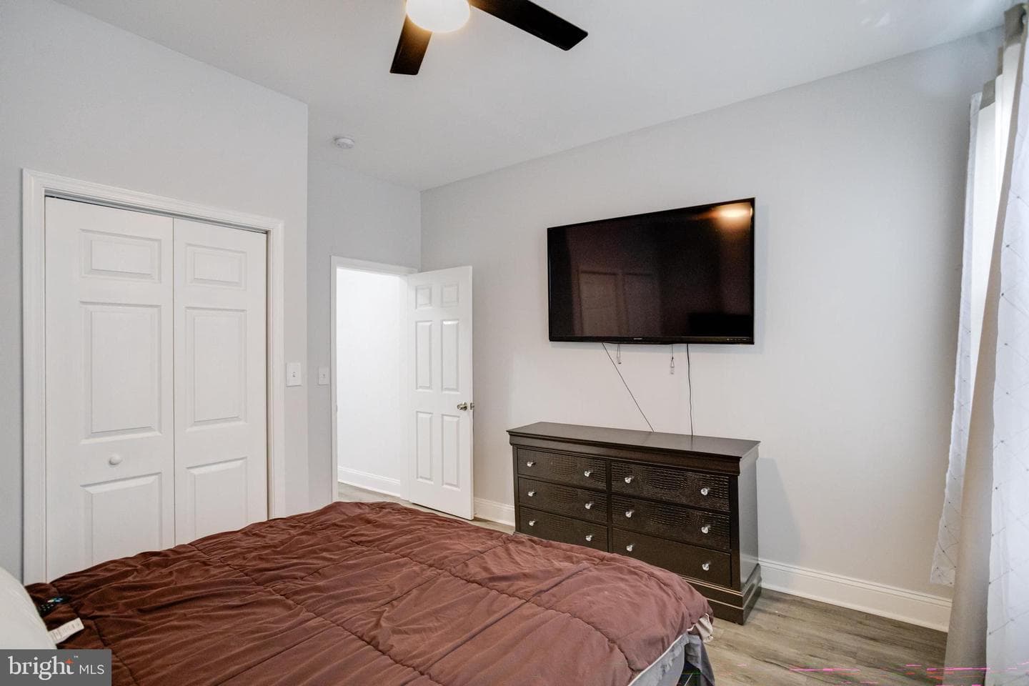 1107 S Carey Street photo 24