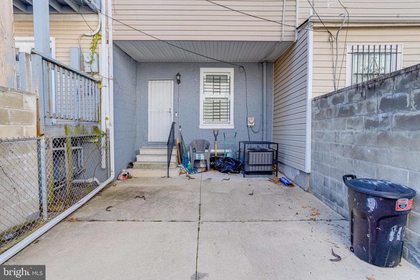 1107 S Carey Street photo 38