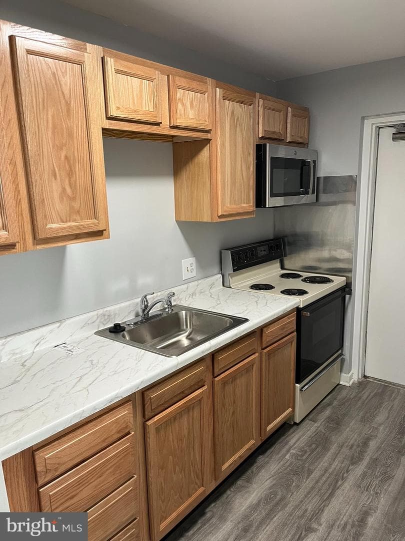 1317 W Fayette Street #3b photo 18