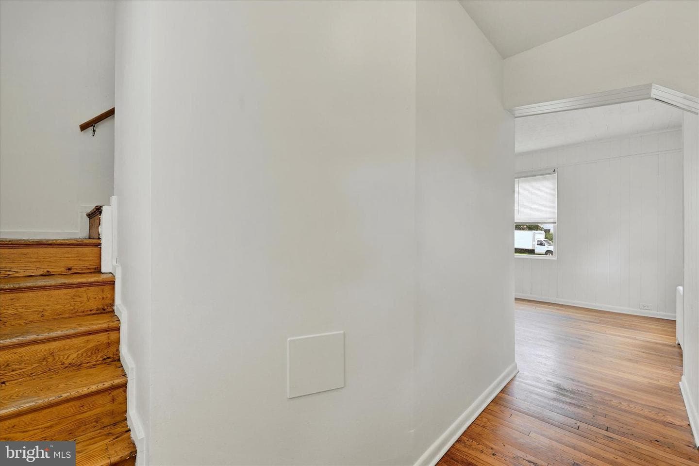 4609 Frankford Avenue photo 3