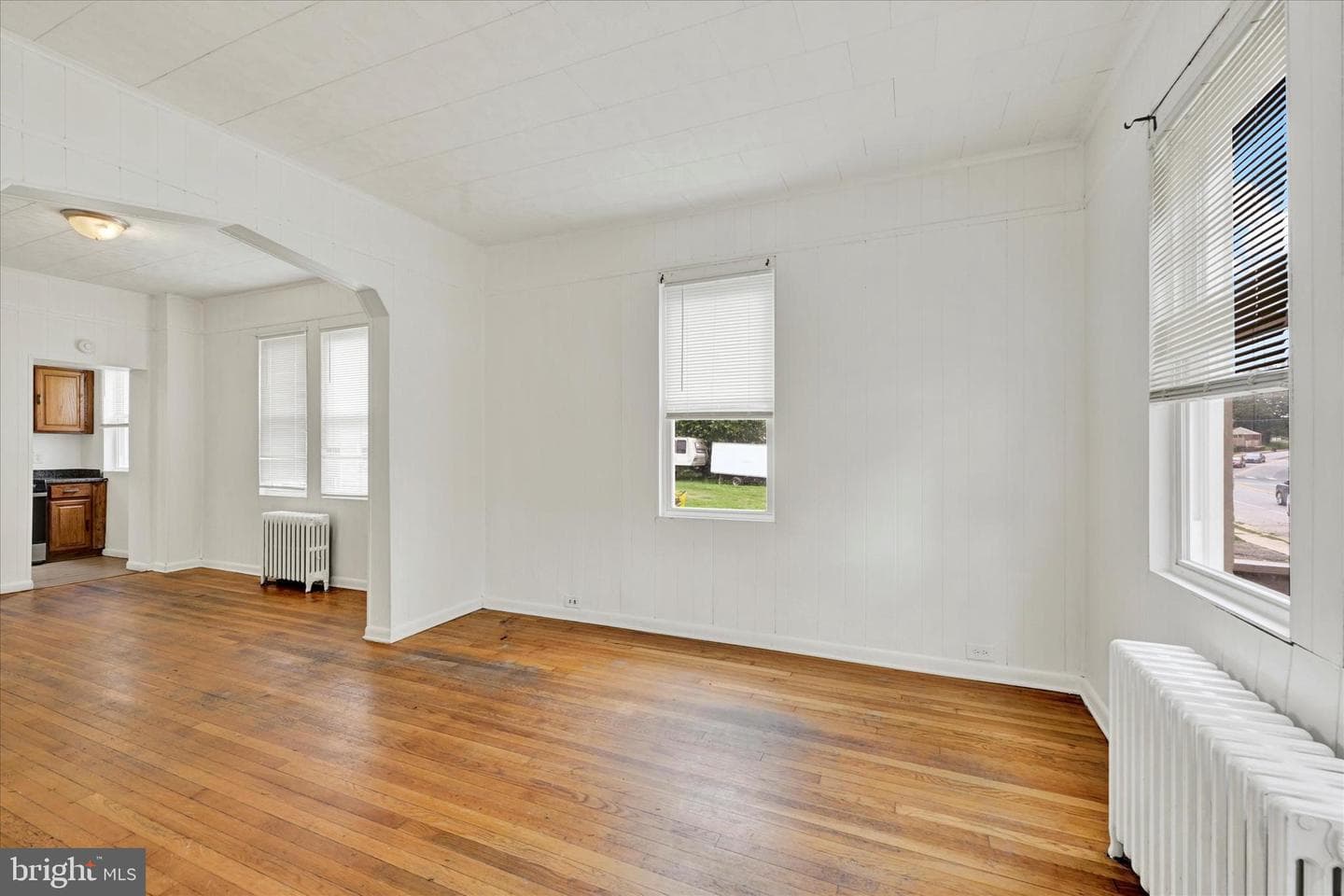 4609 Frankford Avenue photo 4
