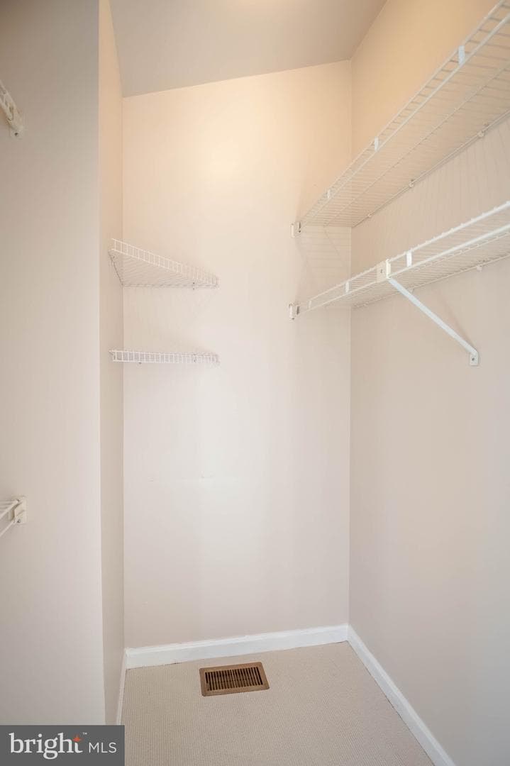 2807 Elliott Street photo 22