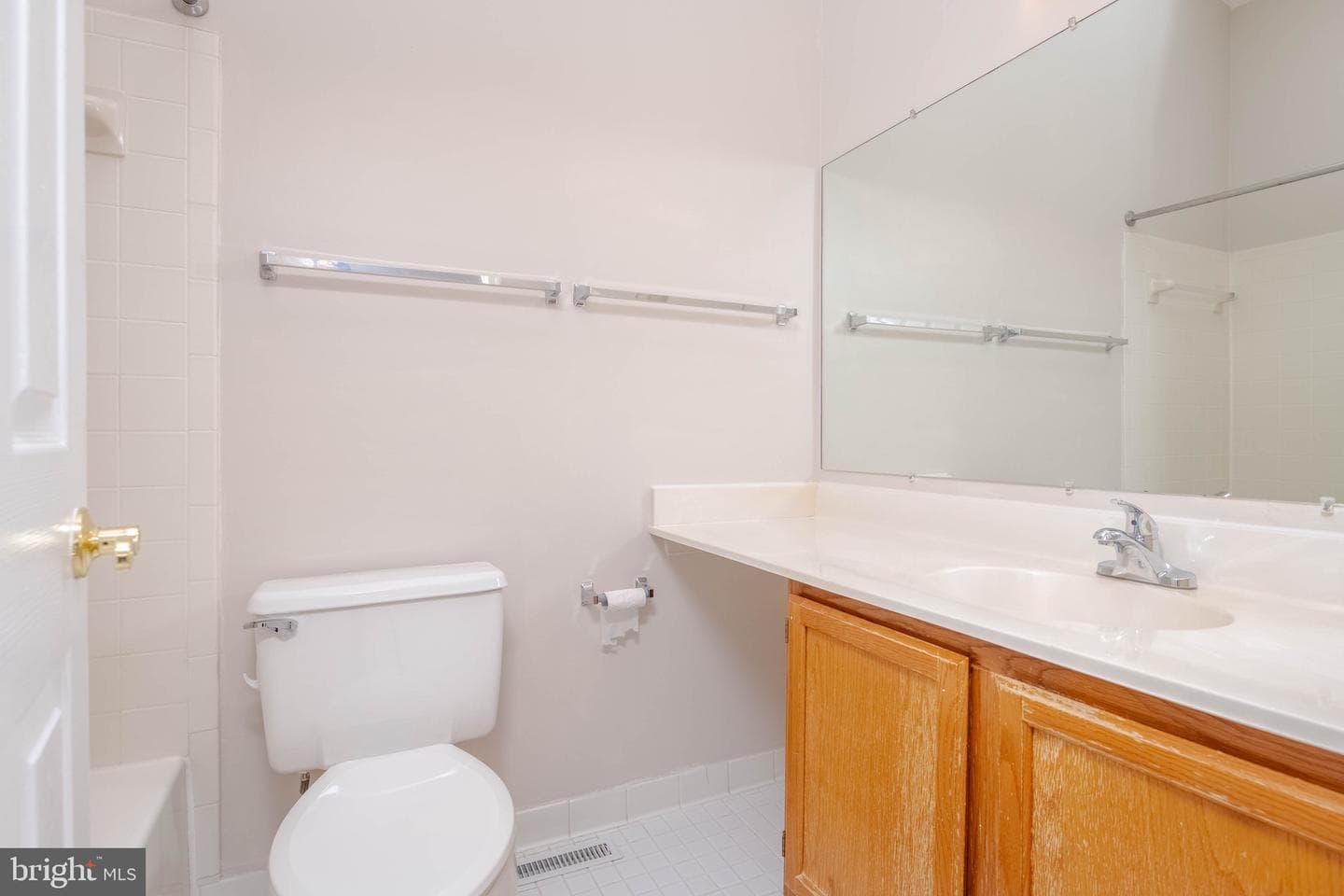 2807 Elliott Street photo 23