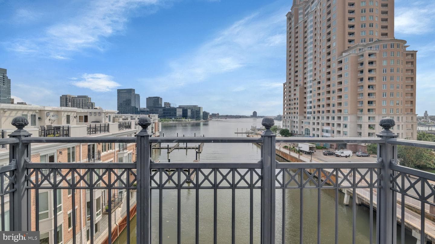 1027 Pier Pointe Landing #113 photo 33