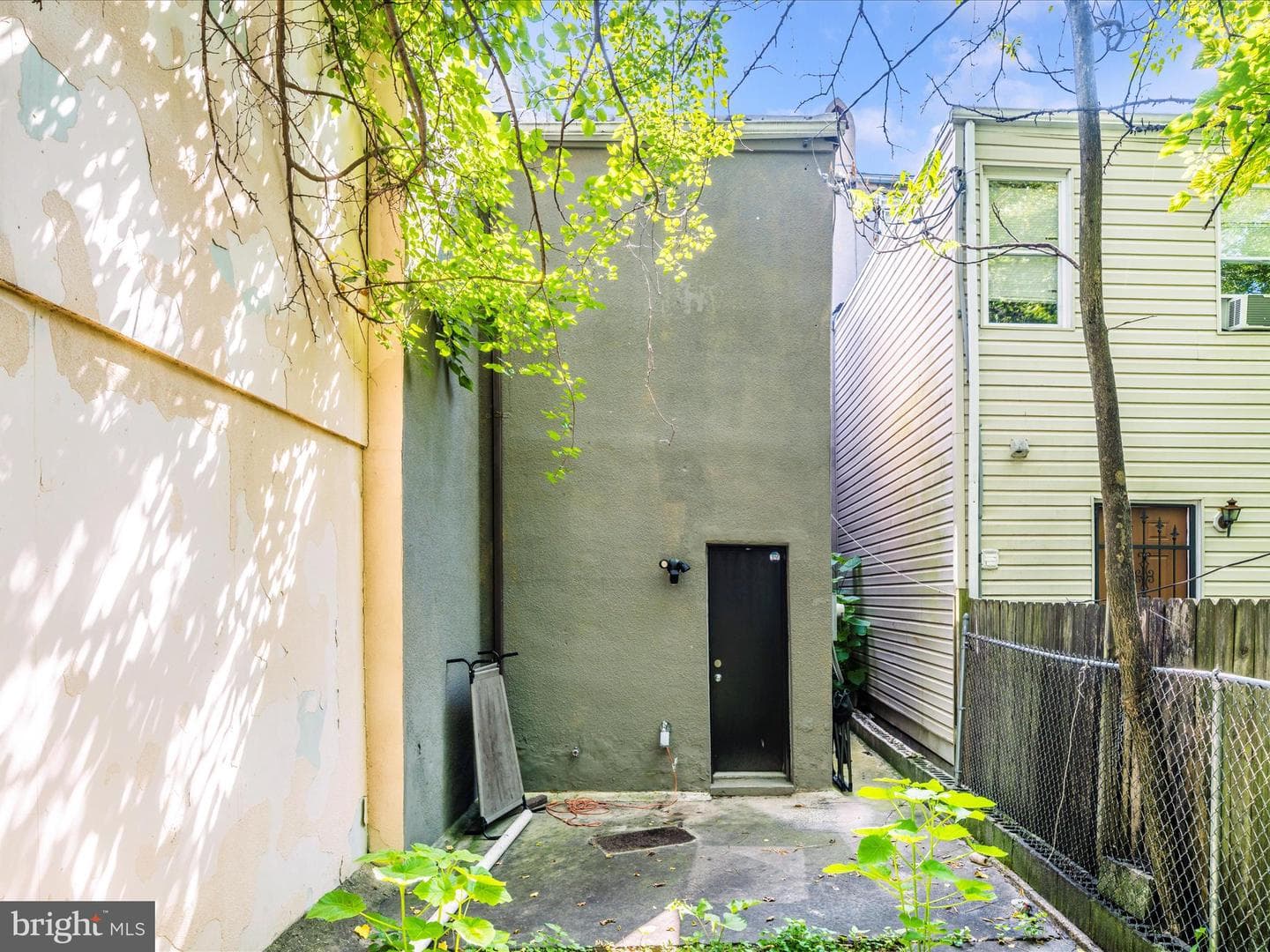 420 N Chester Street photo 40