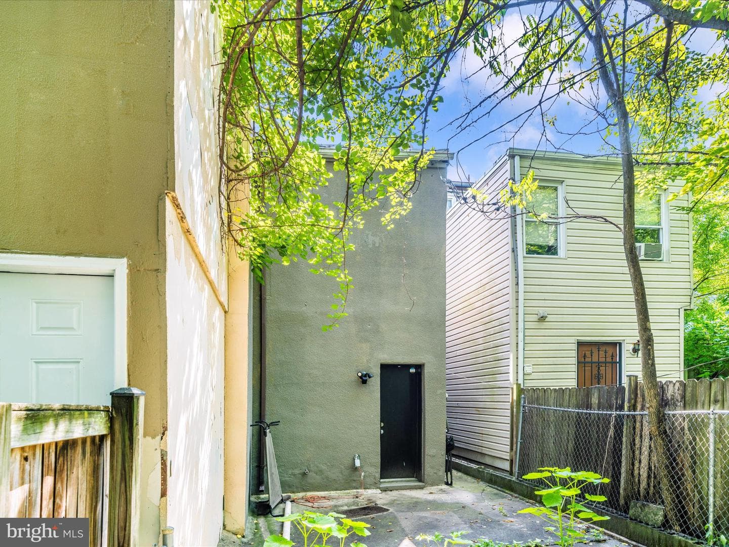 420 N Chester Street photo 41