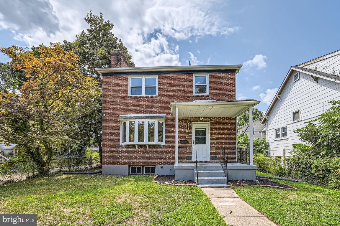 619 Harwood Avenue photo 3