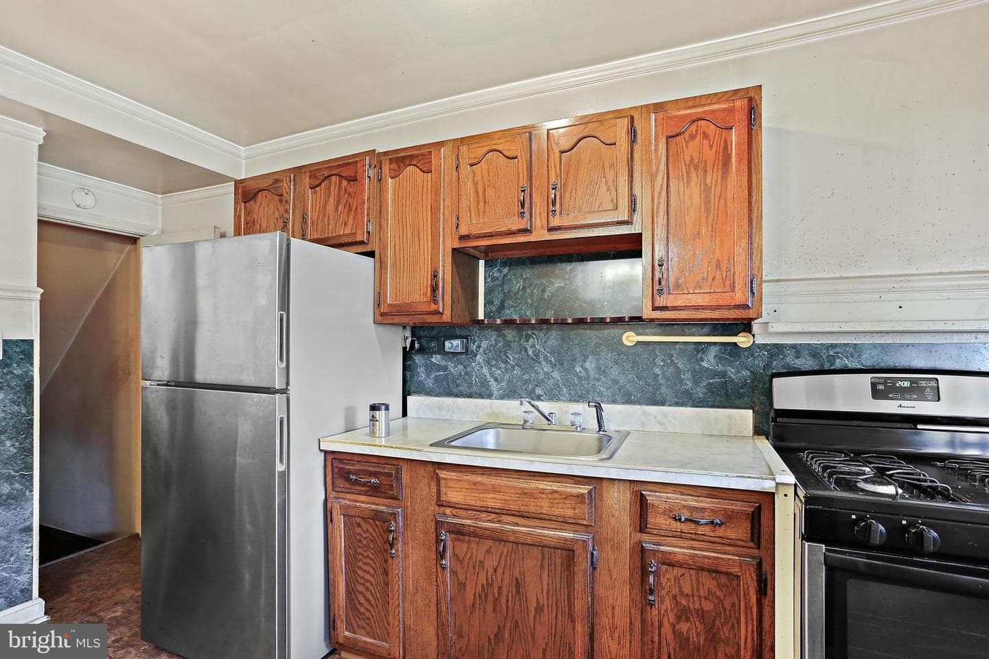 1108 Anglesea Street photo 10