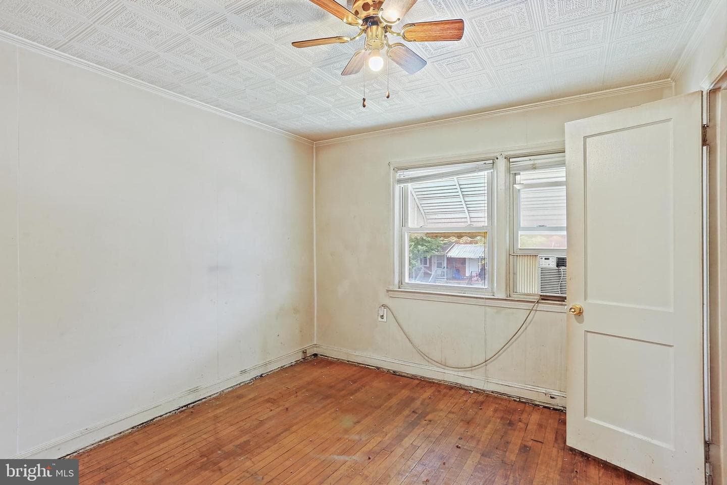 1108 Anglesea Street photo 15