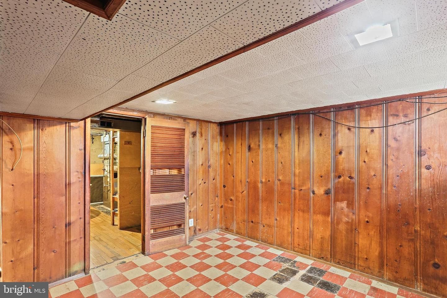 1108 Anglesea Street photo 17