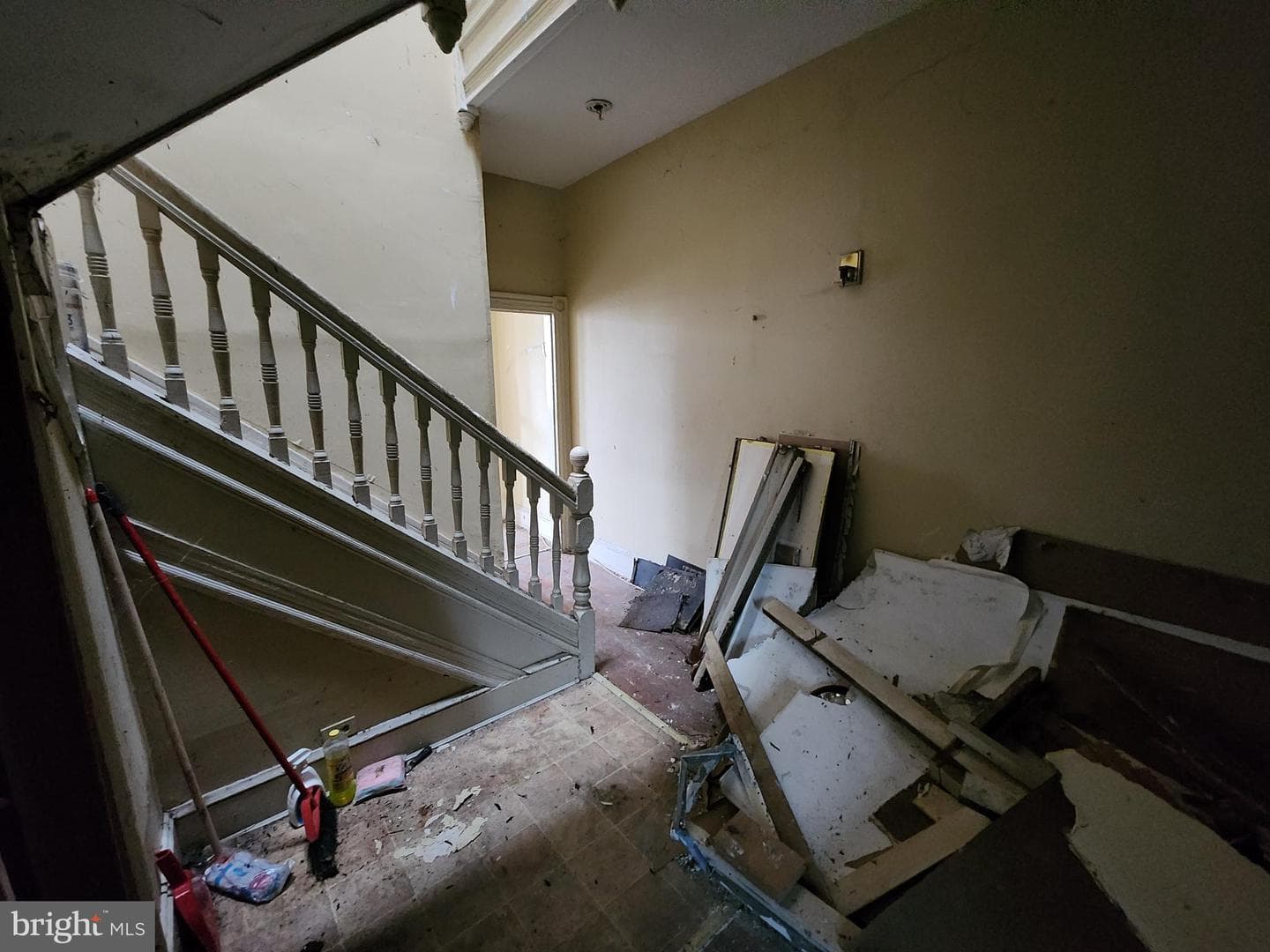 1810 Edmondson Avenue photo 4