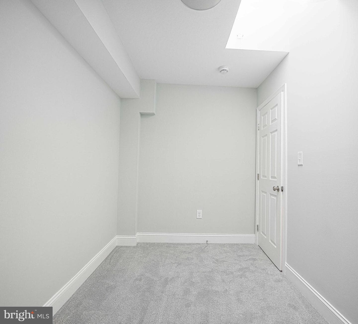 2407 Mcelderry Street photo 17