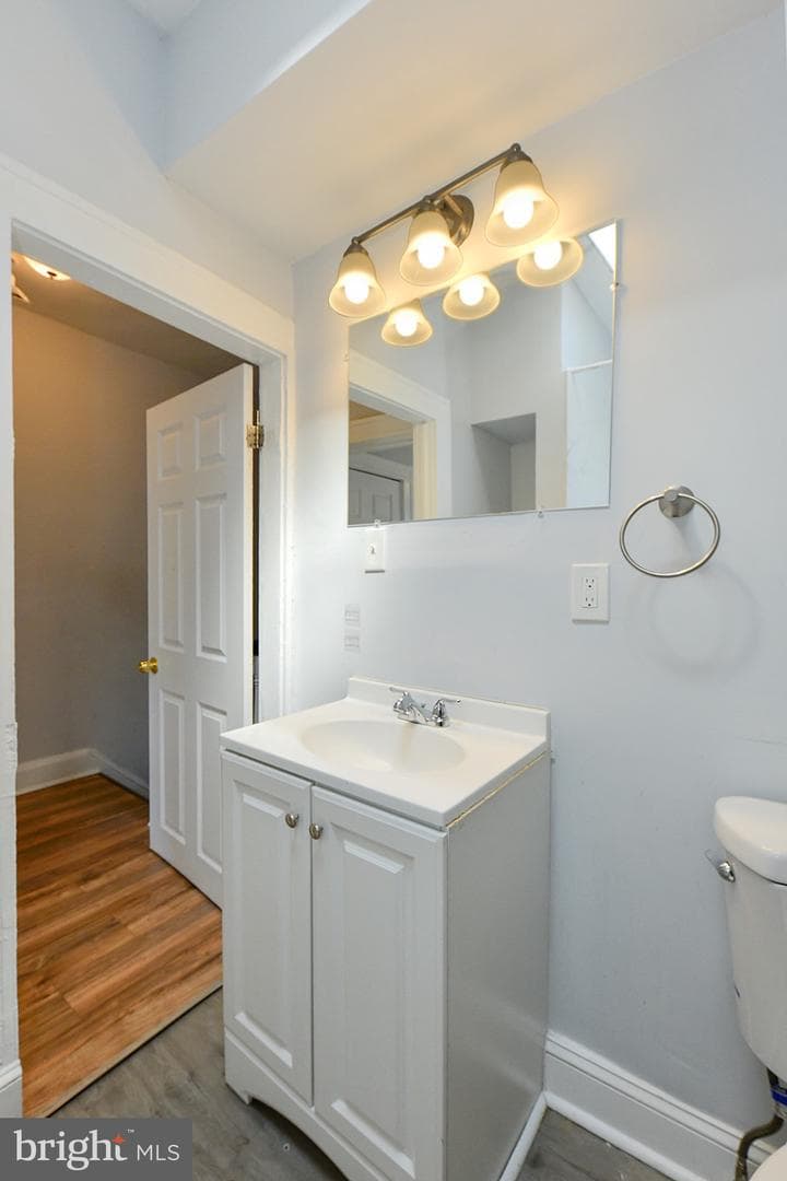 2039 Sinclair Lane photo 18