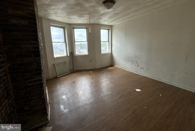 2615 Francis Street photo 5