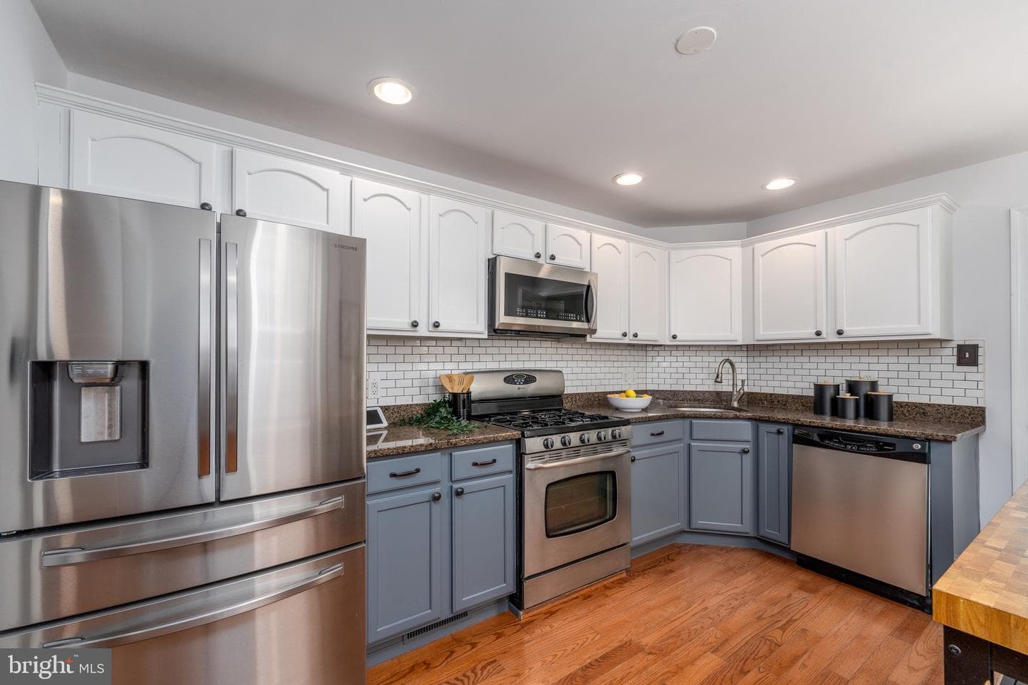 1341 S Charles Street photo 14